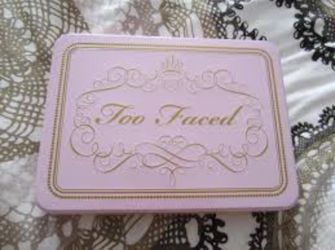 Too faced palette
