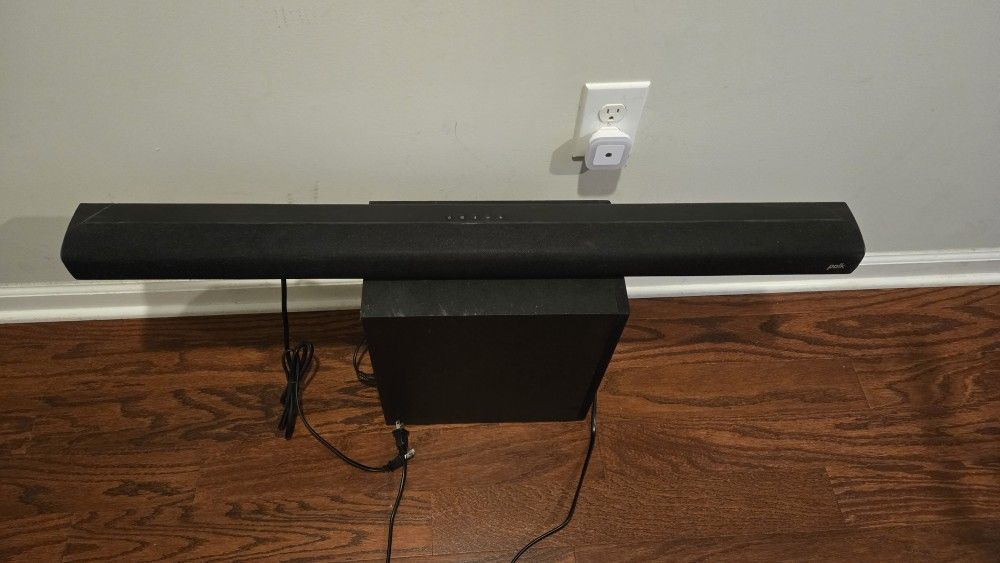 Polk Home Theatre With Sub Woofer