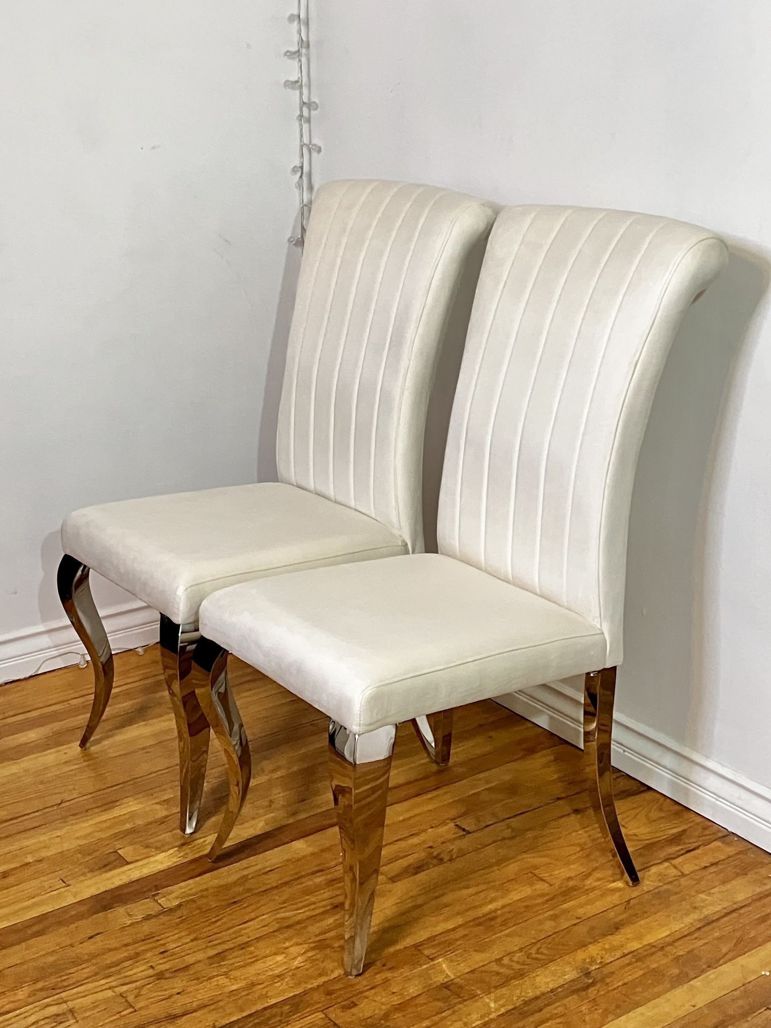 New Set Of 2 White Velvet Dining Chairs Rolled Back Silver Mirrored Stainless Steel Cabriole Legs