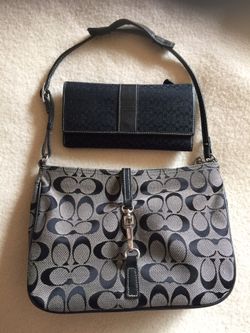 Authentic signature purse and wallet gently used $125