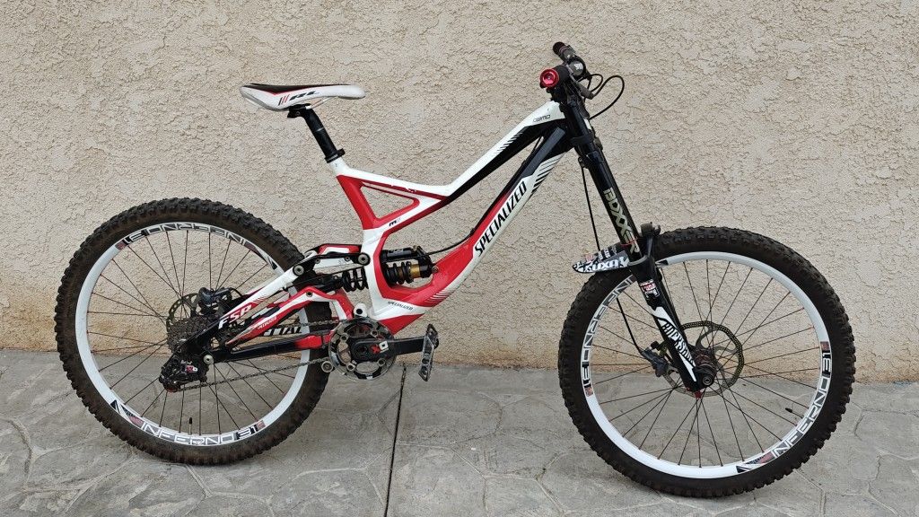 Specialized Demo 8 ii