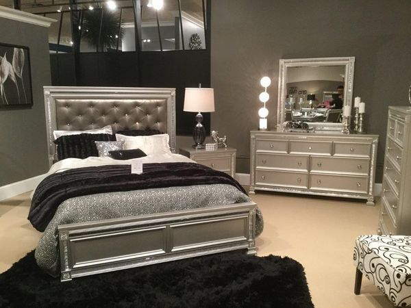 4-Pcs Queen size bedroom set. SPECIAL OFFER. $53 DOWN PAYMENT