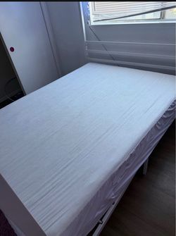 Full size mattress
