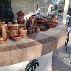 Hand Curving Crafts Different Shapes Over 100 Pieces 