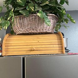 Artificial Plant & Bamboo Bread Holder