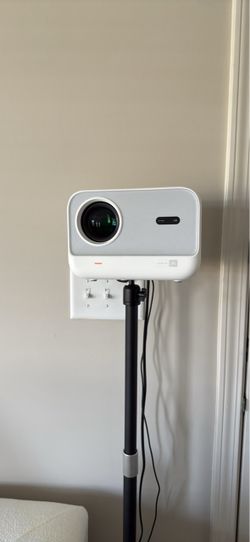 Screen & Projector