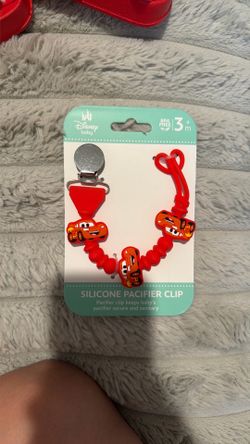 Lighting McQueen pacifier clip