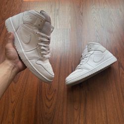 Jordan 1 Mid Triple White