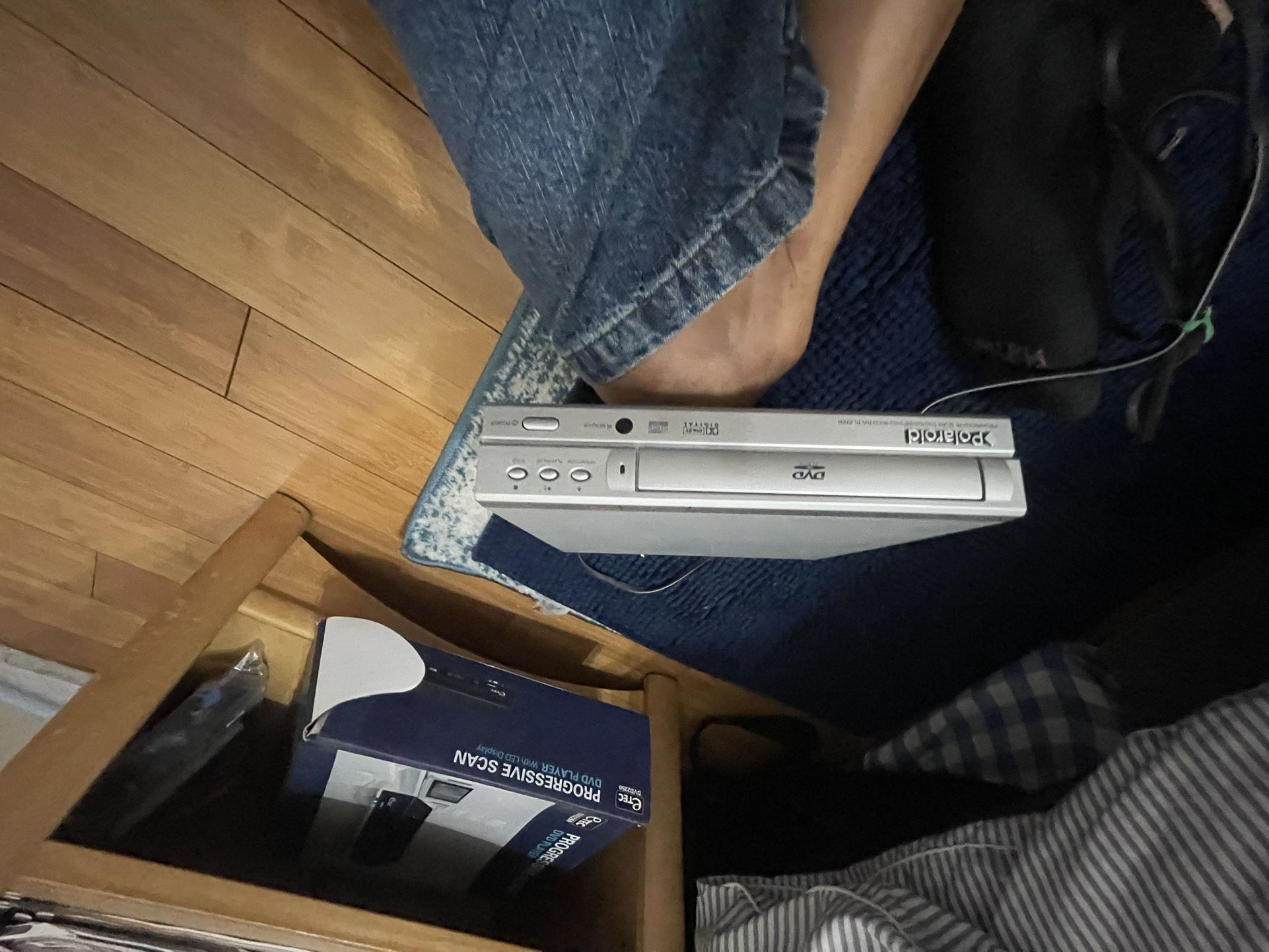 DVD