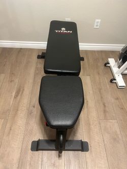 Titan Fitness Adjustable Weight Bench