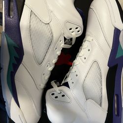 Size 13 Retro 5 Grape