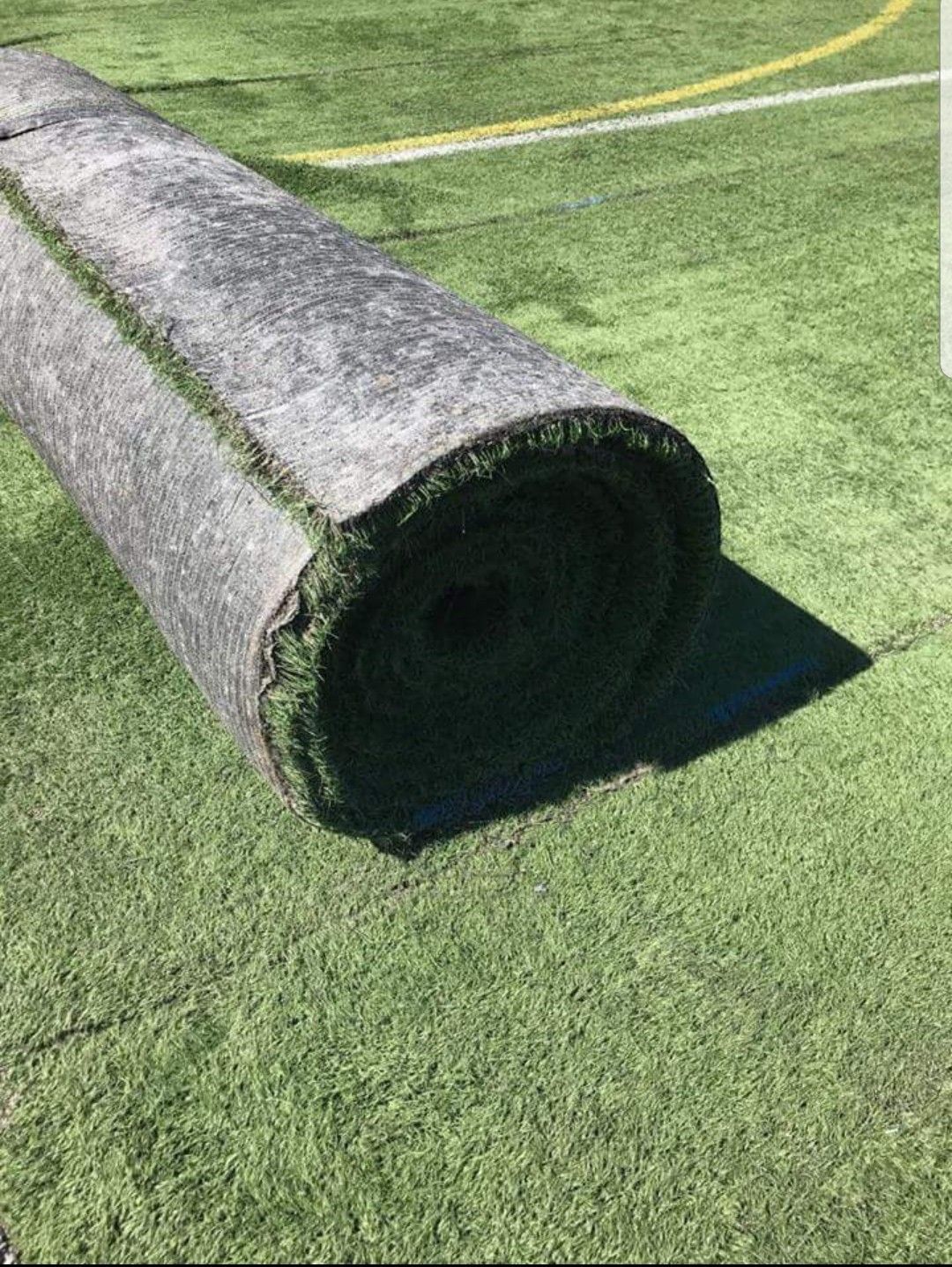 USED ARTIFICIAL GRASS / SATURDAY SALE
