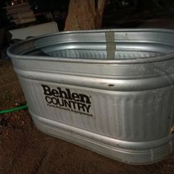 Behlen Country Farm And Ranch Equipment Water Tank 