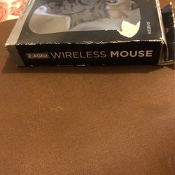 New wireless Mouse : Location: Santa ana