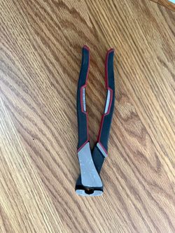 Steel rule pullers