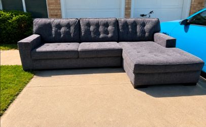 Sectional couch