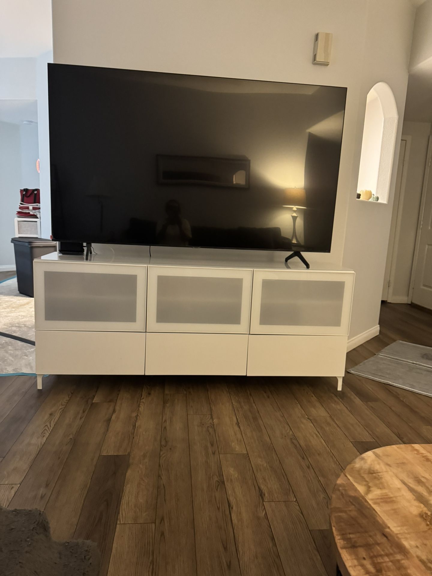 Great TV Stand