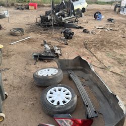 Partes de nissan versa 2018