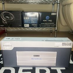 hifonic 3000W RMS amp