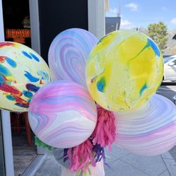 Balloon Lollies