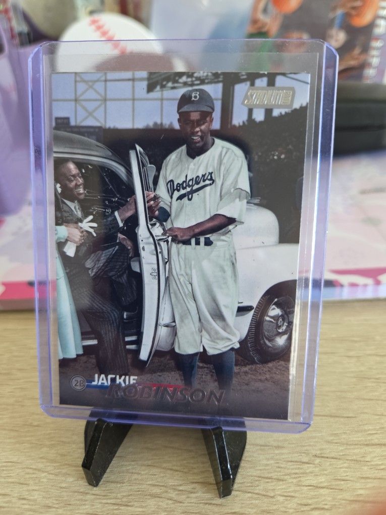 Dodgers Jackie Robinson Card