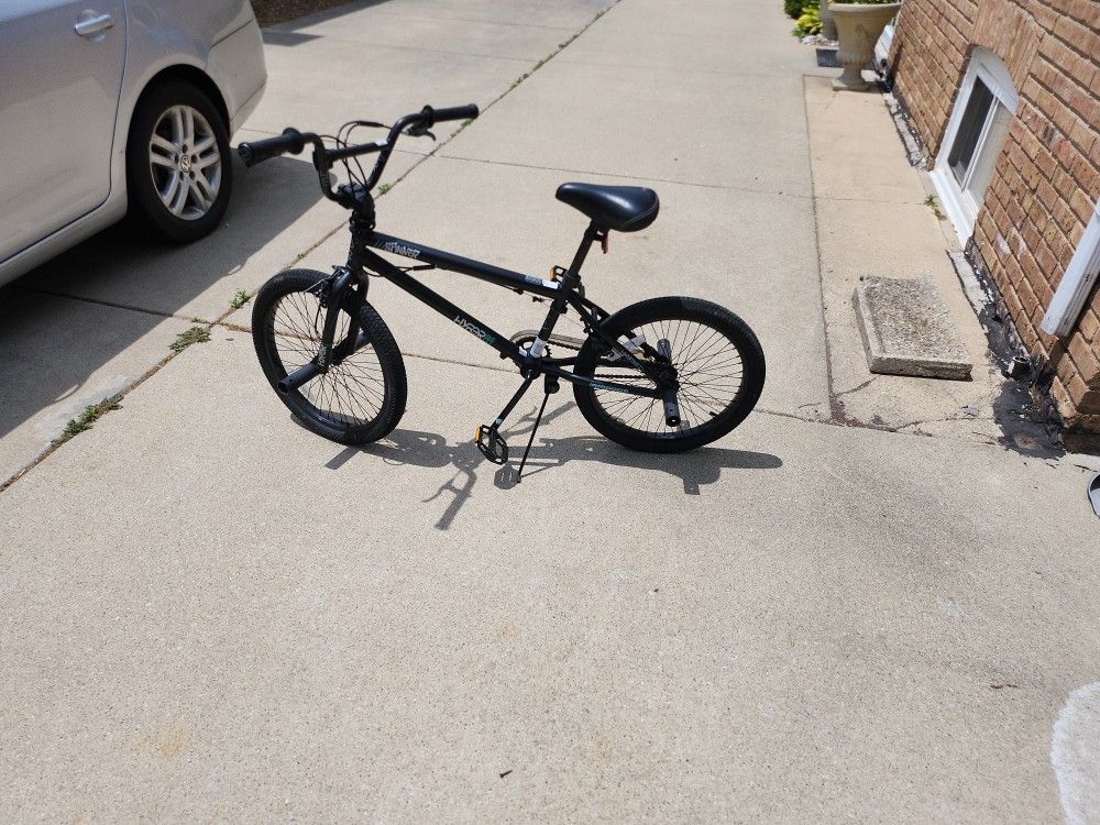 Hyper Bicycle Boys Spinner BMX Bike