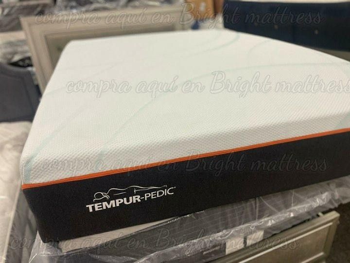 QUEEN MATTRESS Tempur-Pedic - Luxe Adapt Firm Contour