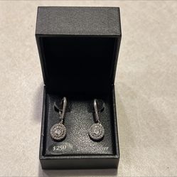 Circle Leverback Drop Earrings (1/4 ct. tw) in Sterling Silver