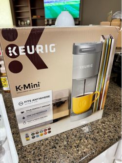 Keurig K-Mini Coffee Maker – Studio Gray – Excellent Condition