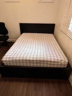 MUST GO!! BED + MATTRESS + DRESSER $250 OBO