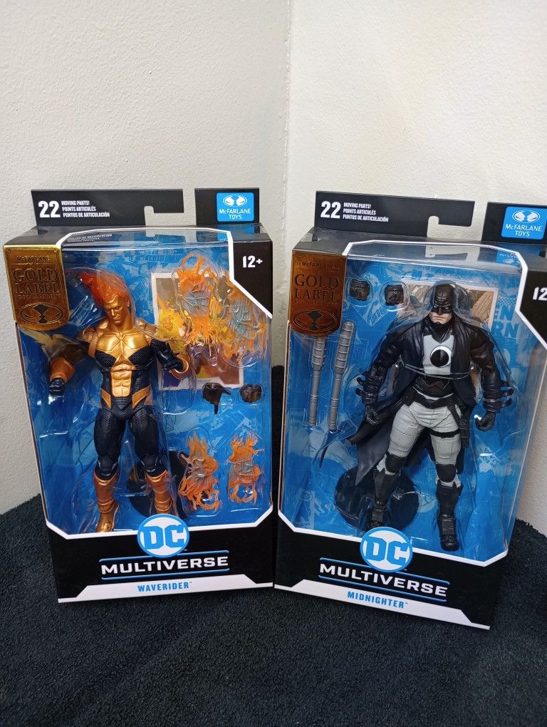 DC Multiverse Midnighter And Waverider
