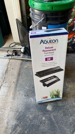 Aqueon 24 inchDeluxe Fluorescent Full Hood