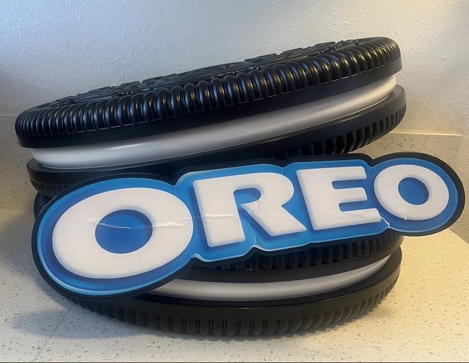 Large Oreo Cookie Store Advertising Display