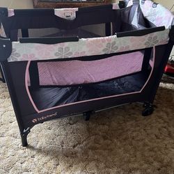 corralito para  niña    baby treen 