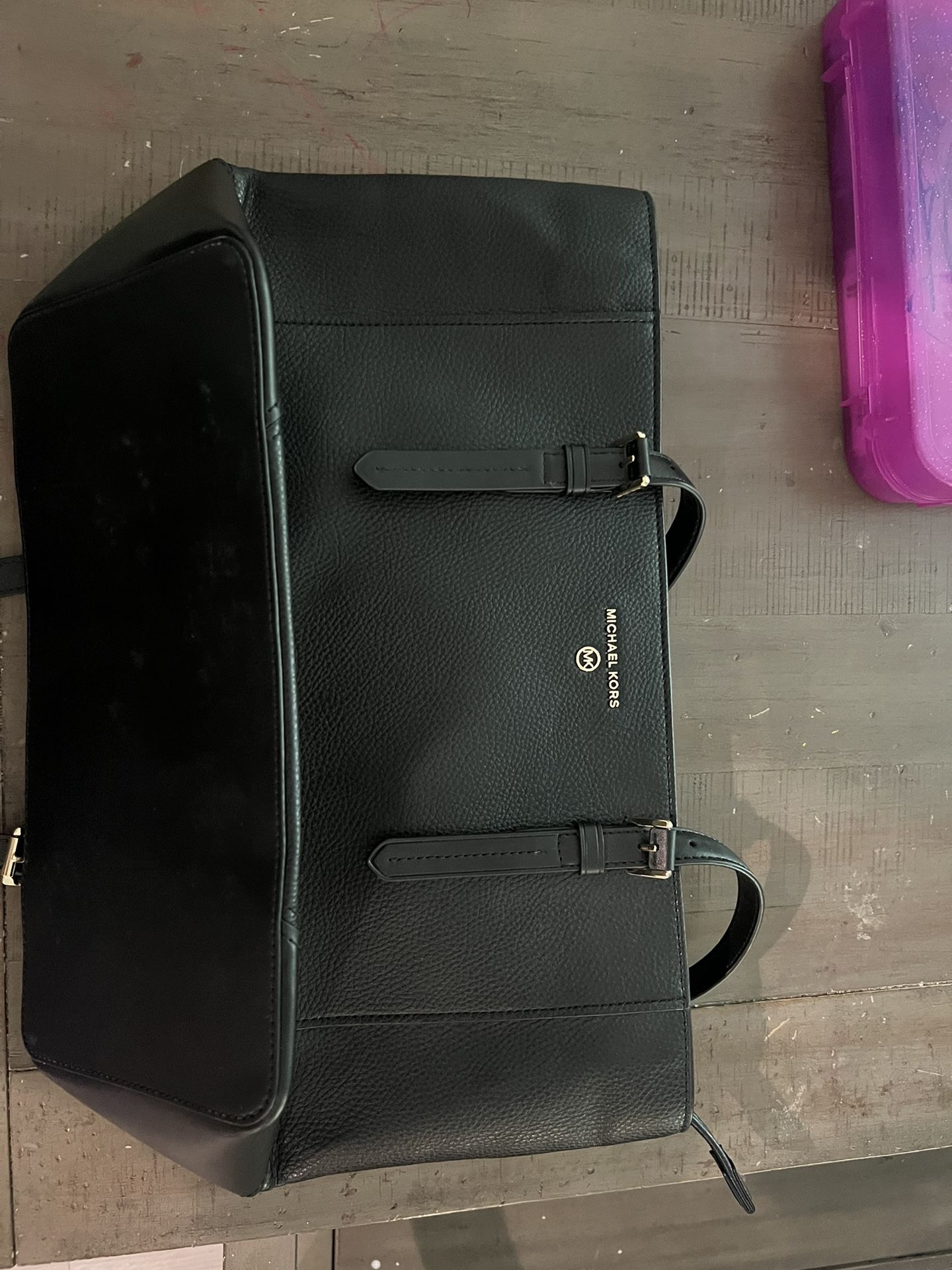 Michael Kors Tote Bag  & Accessories