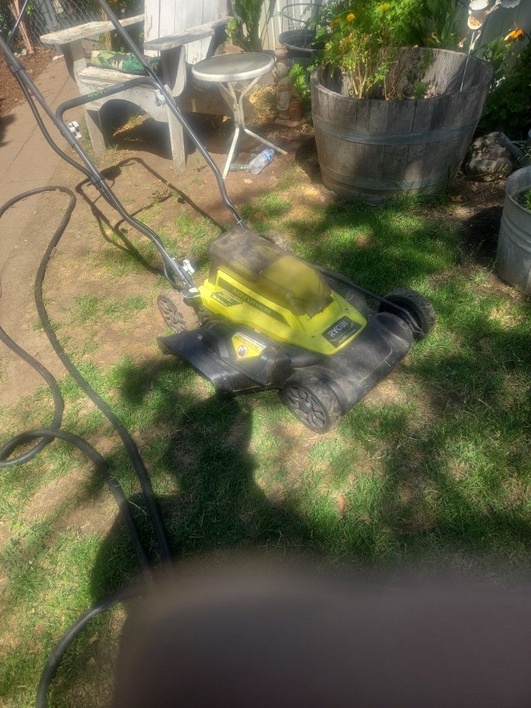 Ryobi Electric Lawn Mower W/charger And Battery