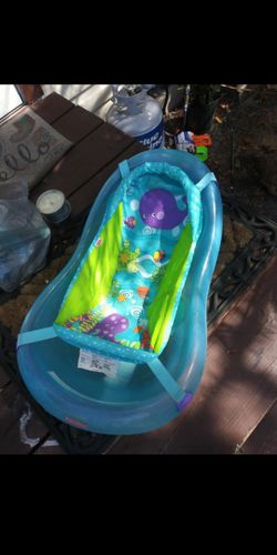 Fisher price baby bath tub
