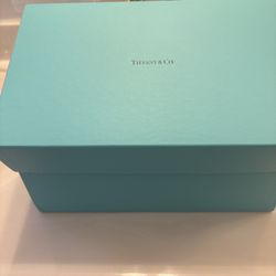 Box Tiffany Co.13 x8-5 Inches 