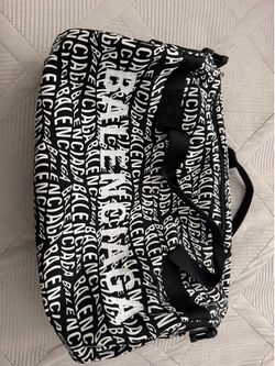 Balenciaga Logo Bag – Black/White
