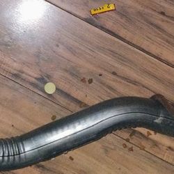 OEM Exhaust Pipe – Fits 2005 Chevy Avalanche 1500 2WD & Similar GM Trucks