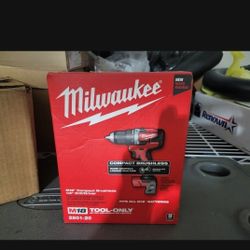 Milwaukee Drill 