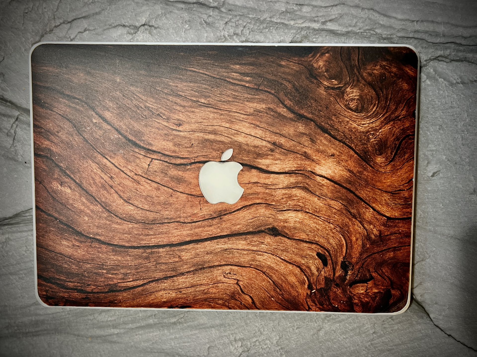2015 MacBook Air – Great Condition