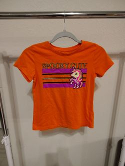 Wait to celebrate, Halloween, orange shirt, Spooky Cute, glow unicorn, girls, size L (10-12)