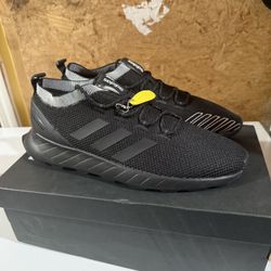 Adidas Men’s Sneakers 