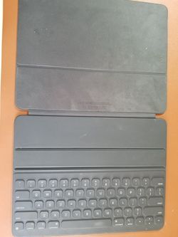 iPad 12.9 Smart Folio Keyboard
