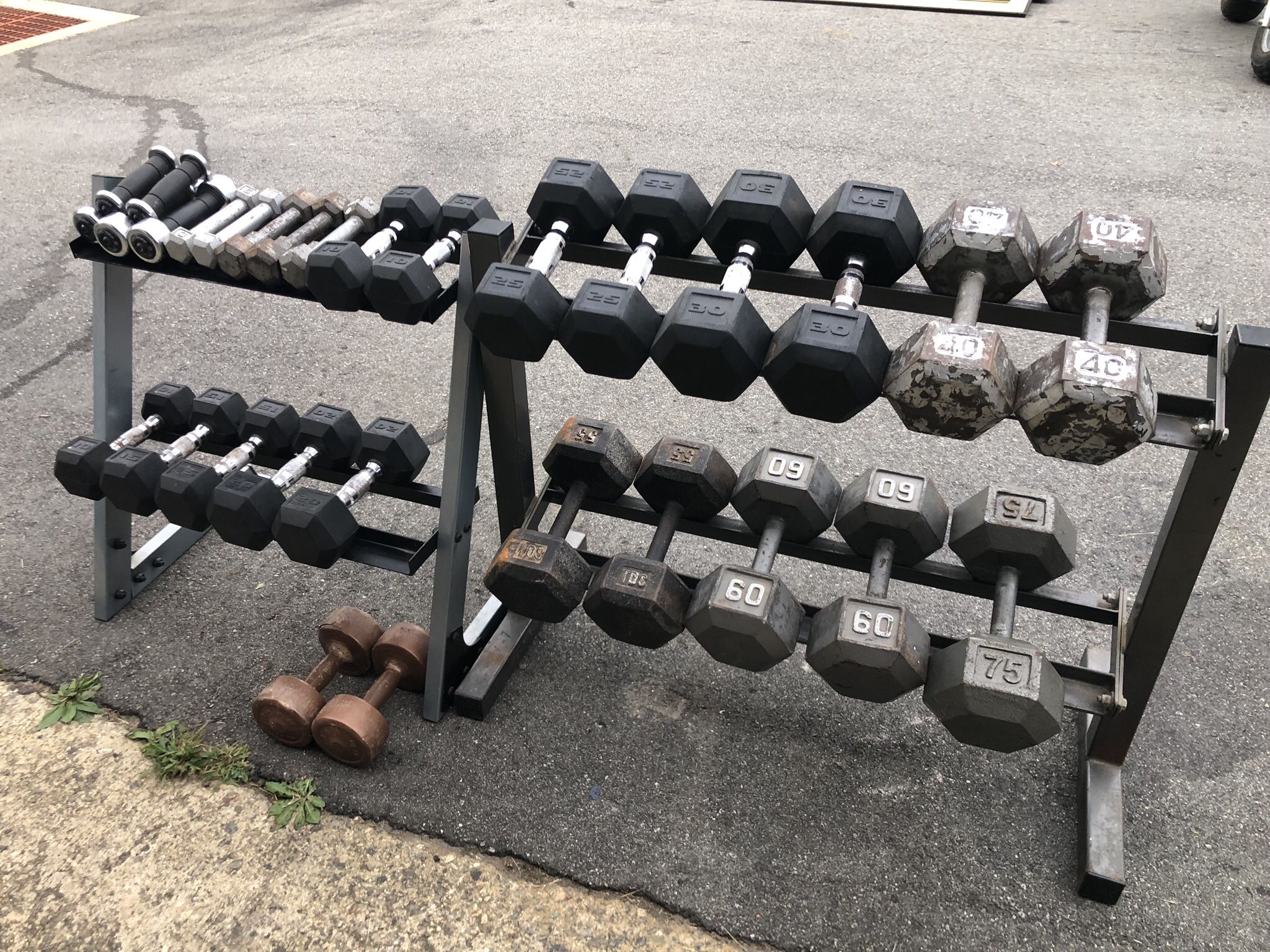 Hex dumbbells with racks