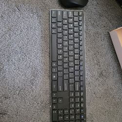 Wireless Keyboard And Mouse Combo. Brand New.