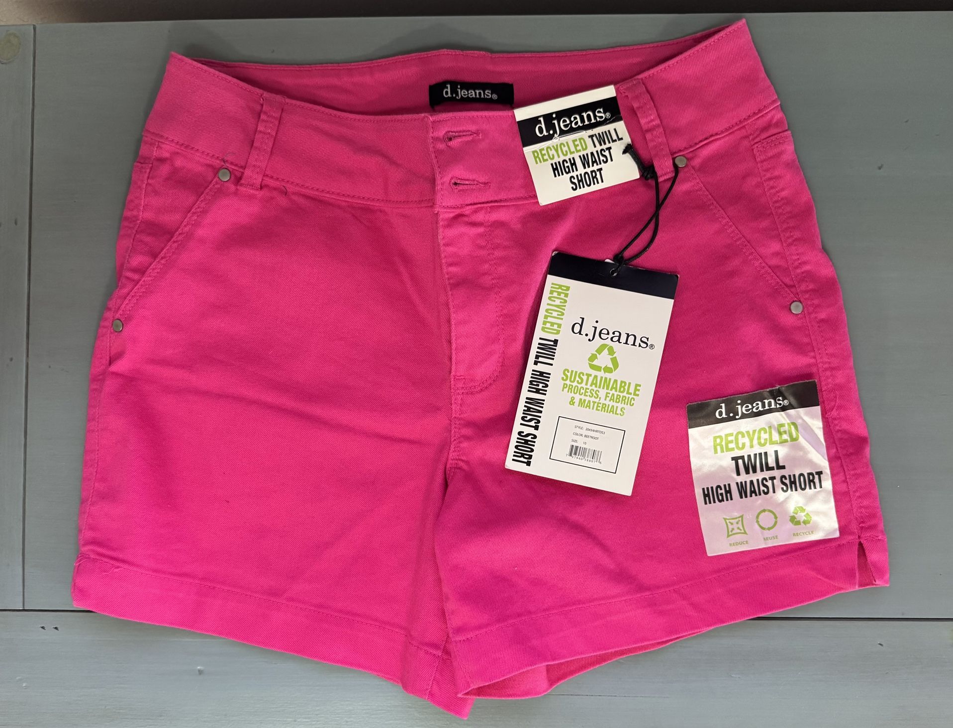 New Adult Size 10 Woman Shorts Just $5