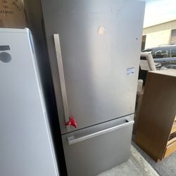 Maytag Refrigerator 
