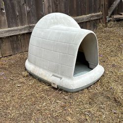 Petmate  Igloo House 